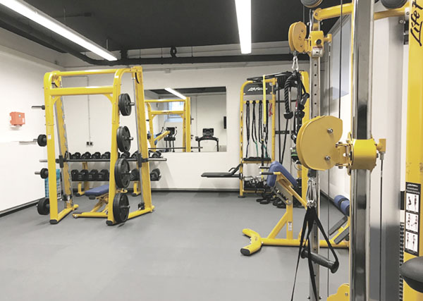 fitnessraum3_1
